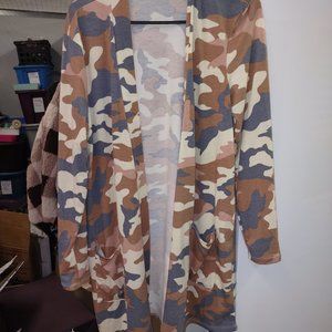 Open front cardigan from Zenani in Almond Camouflage - size Large